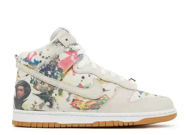 SB DUNK HIGH RAMMELLZEE SIDE VIEW