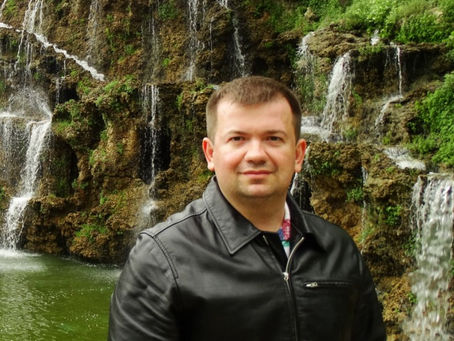 ВІТАЄМО З ДНЕМ НАРОДЖЕННЯ !