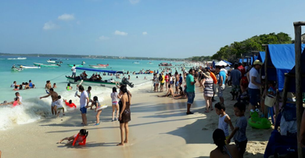 Indignación por cobro obligatorio para ingresar a playa en Cartagena
