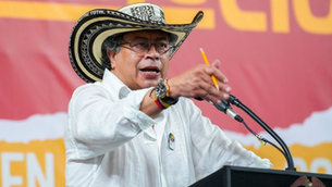 Critican a Petro por no ir a Montería en plena emergencia