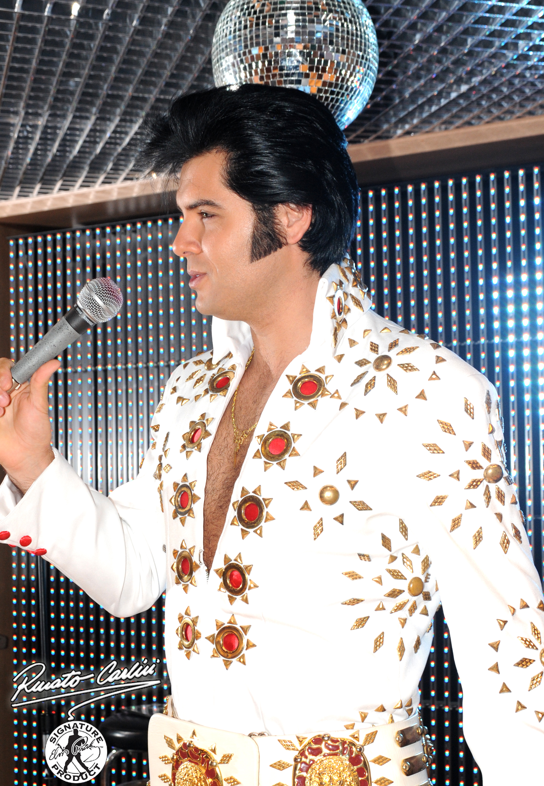 ELVIS COVER RENATO CARLINI