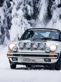 Porsche 911 au Rallye Neige et Glace