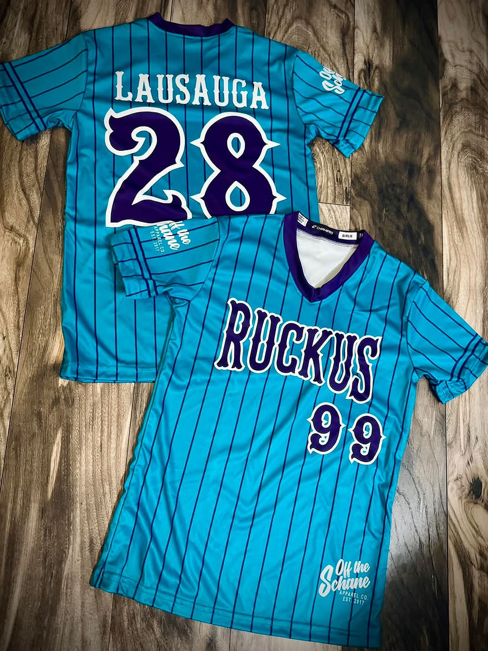 Off The Schane- keeping us looking sharp 🪒!