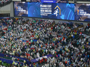 Copa do Mundo: jogo entre França x Iraque é suspenso pela chuva