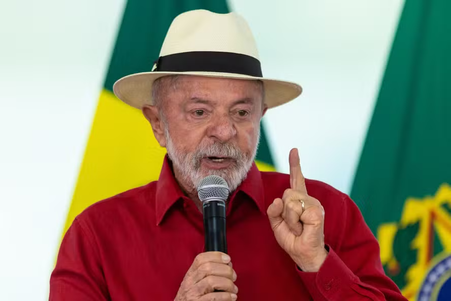 Lula veta aumento de pena para roubo que resulte em lesão grave