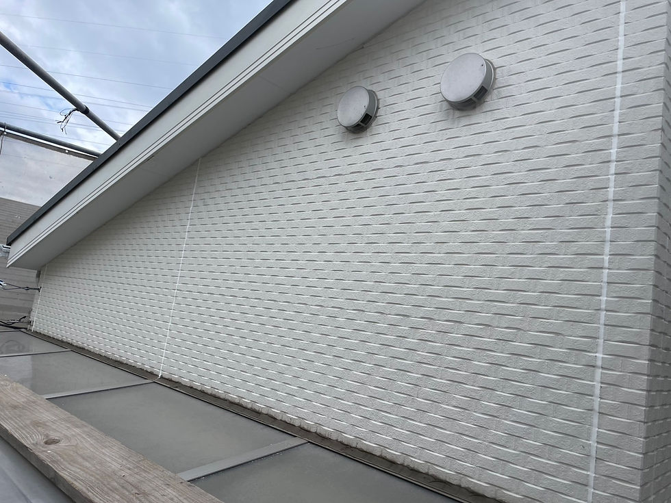 新しいコーキング材を丁寧に充填し、しっかりと防水・耐久性を確保しました。