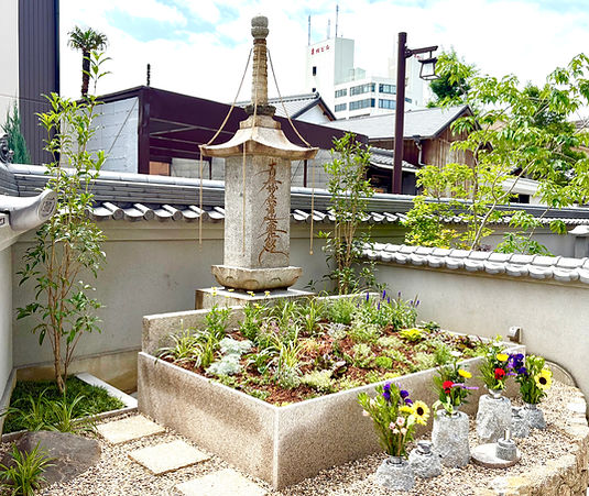 樹木葬　合同供養墓の外観