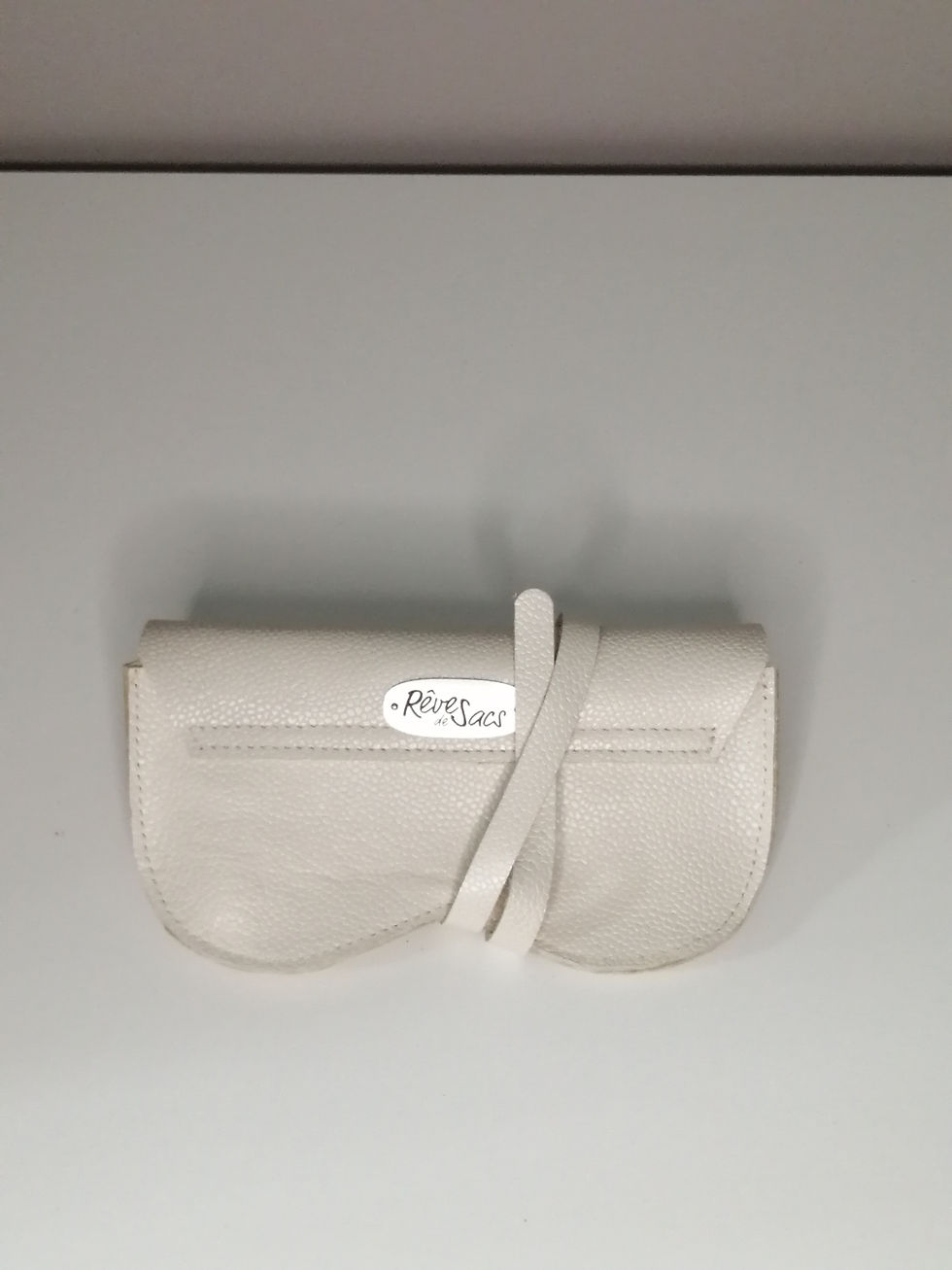 Miniature : Étui à lunettes "Famille cuir blanc" 