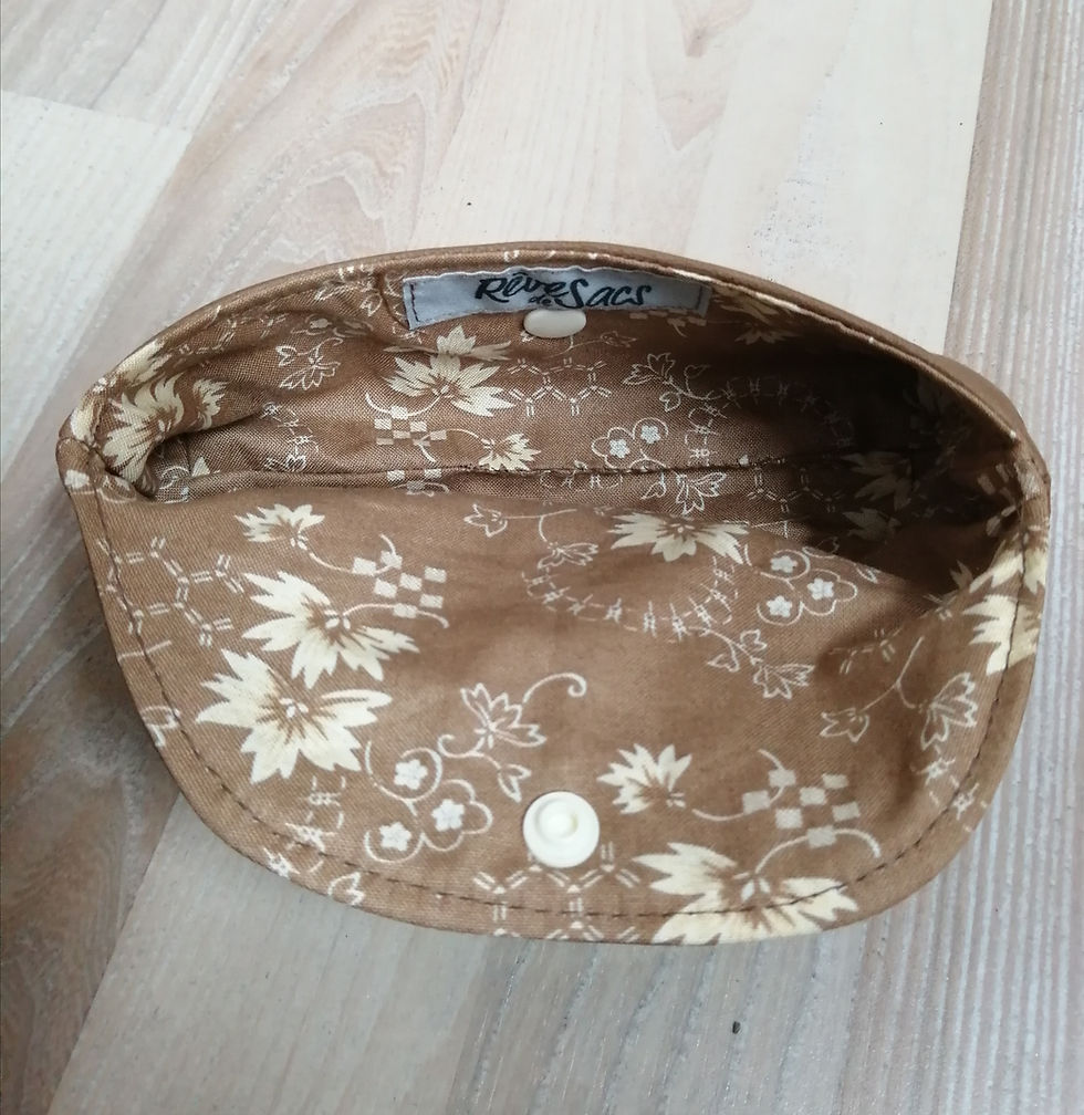 Miniature : Etui à lunettes cuir