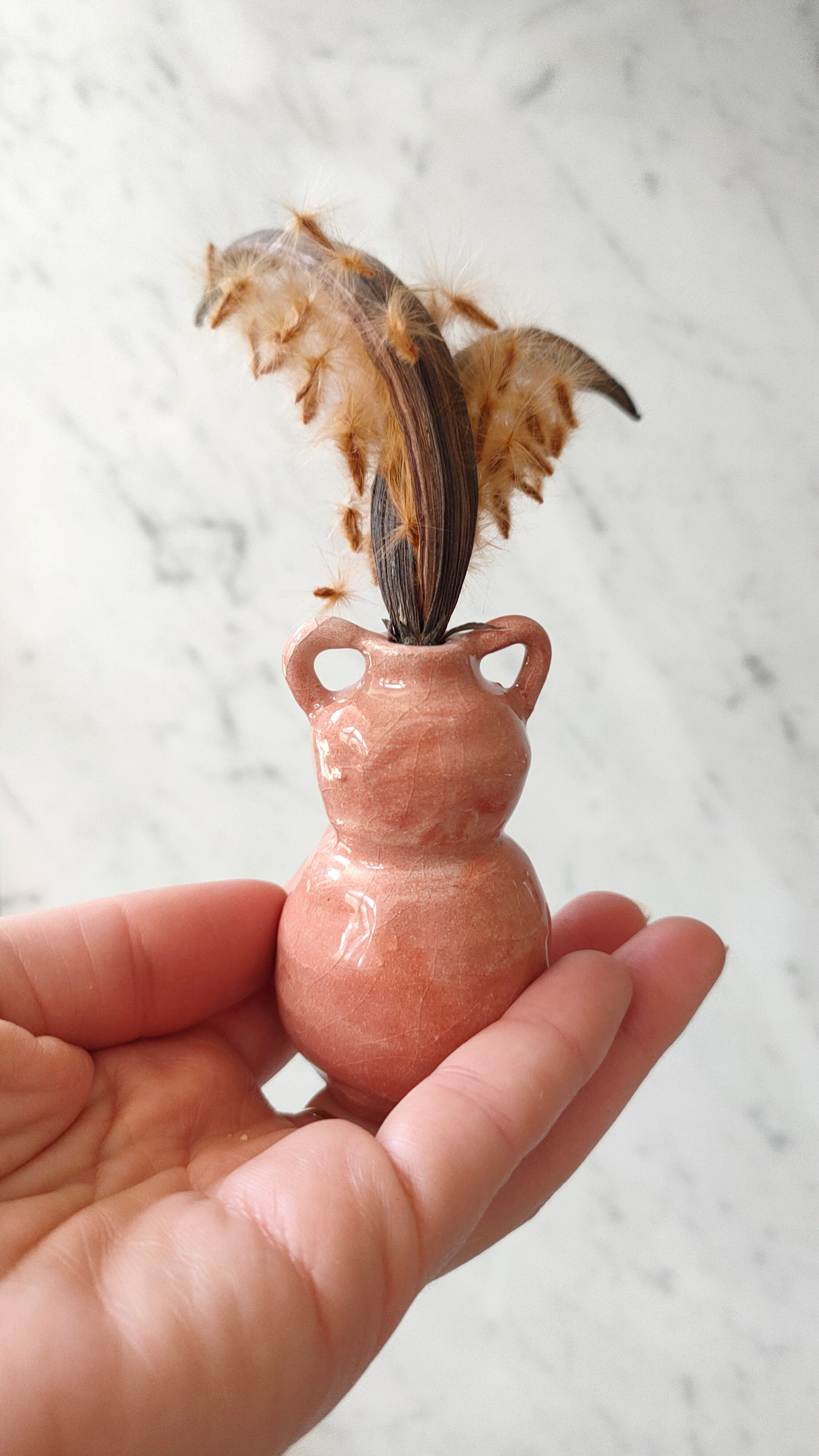 Ceramic mini vase