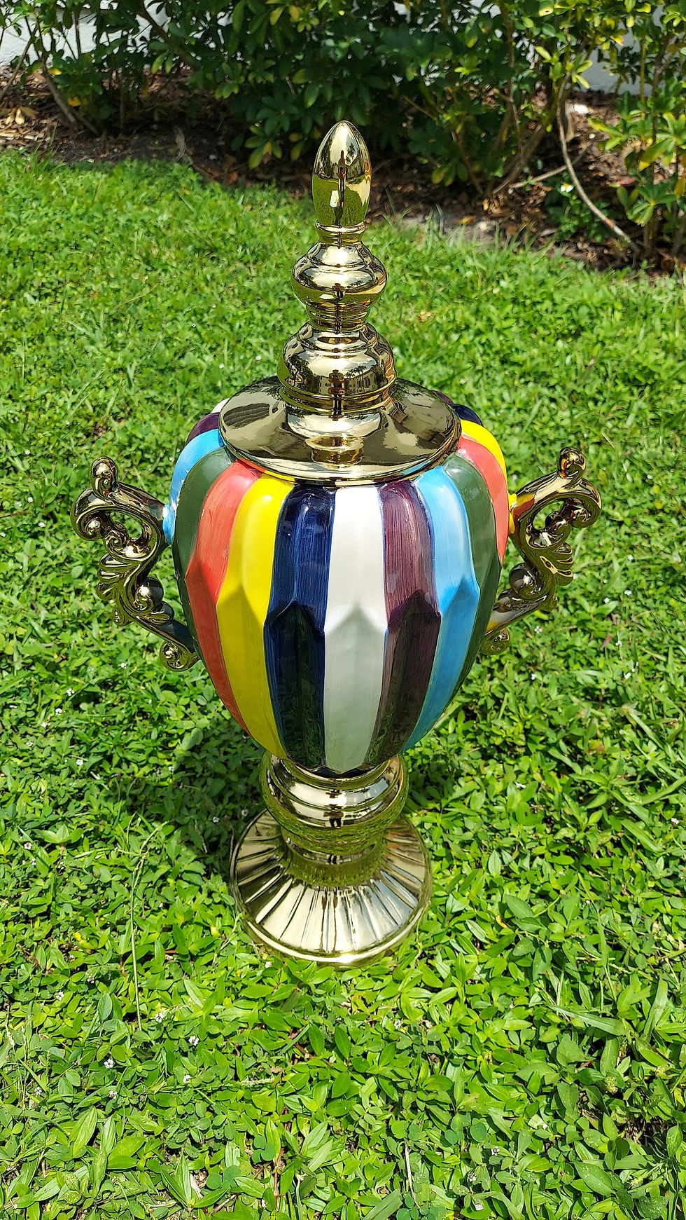 Thumbnail: Oshumare Sopera Rainbow Orisha Pot