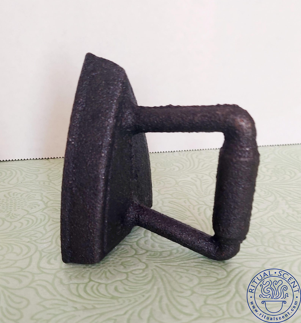 Thumbnail: Ogun iron tools set