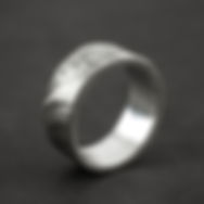 szeroka-surowa-obraczka-ze-srebra-proby-925-w-meskim-stylu