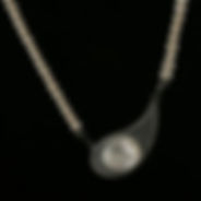 naszyjnik-z-hodowanych-perel-z-recznie-wykonana-azurowa-zawieszka-ze-srebra-proby-925-z-masa-perłowa