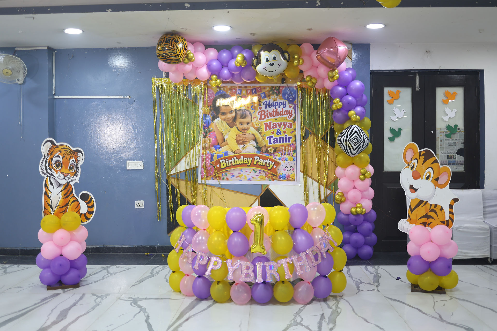 Theme stage framed by balloon pillars