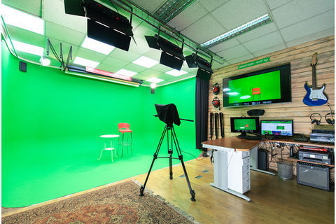 האולפן הירוק