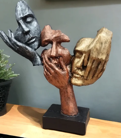 Thumbnail: Abstract Face Mask Statue