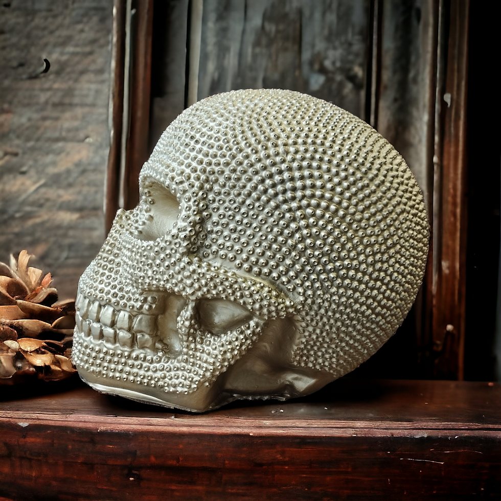 Thumbnail: Luxury Skull Resin Figurine Modern Decor
