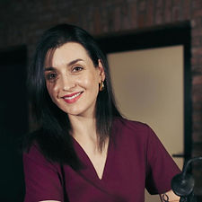 1000149274 (1)_edited.jpg