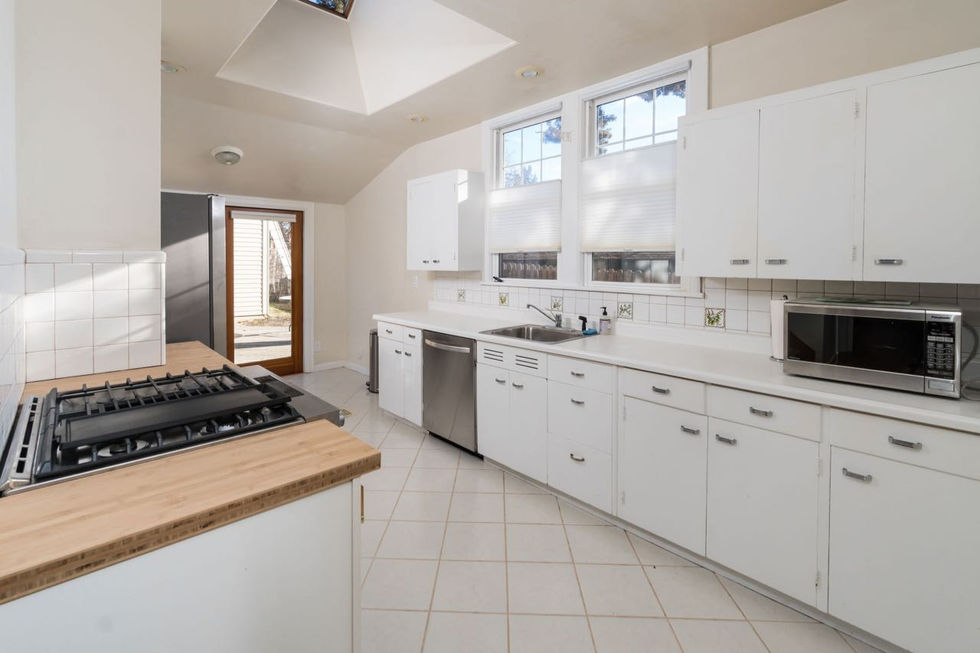 112 Drake_0015 copy.jpg