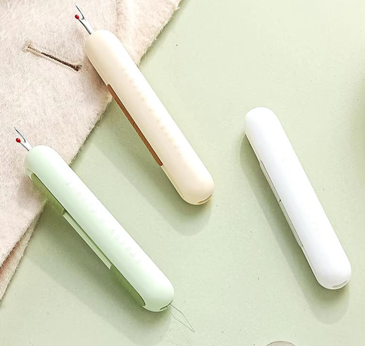 Küçük resim: DİKİŞ SÖKÜCÜVE İPLİK GEÇİRME APARATI SUSTALI