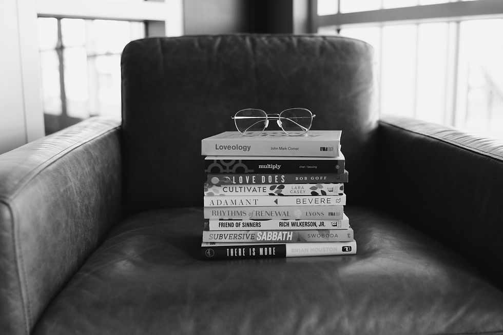 alexandra-fuller-4RNLzJzEMMs-unsplash_edited.jpg