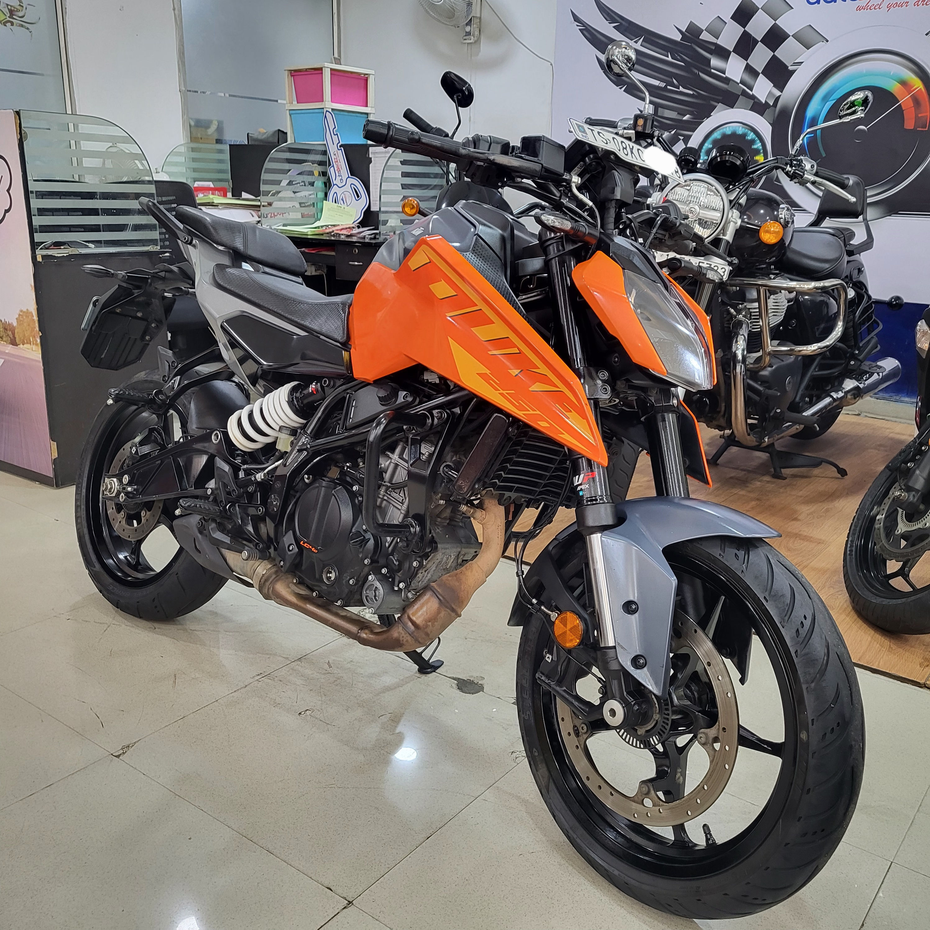 KTM DUKE 250