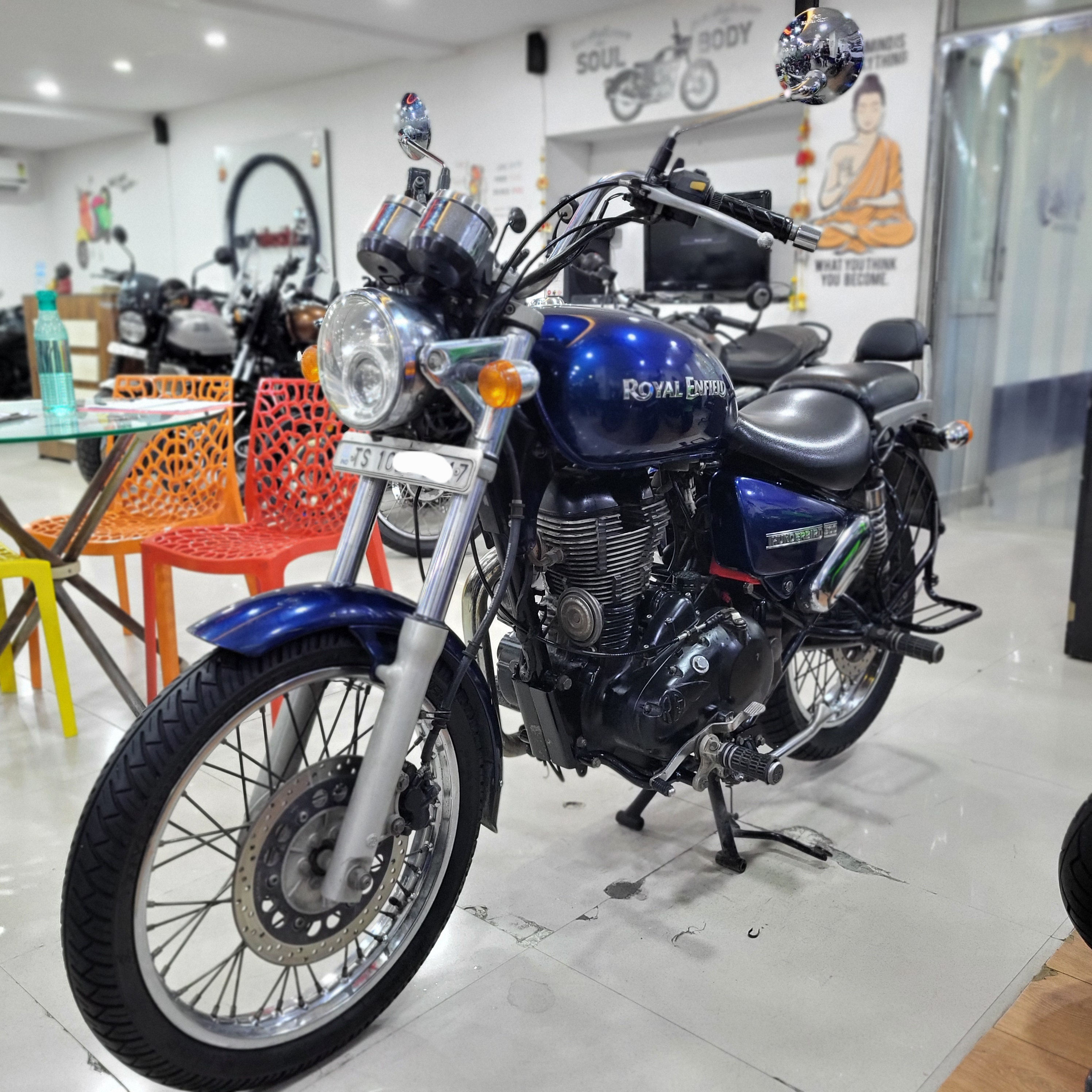 Royal Enfield Thunderbird 500