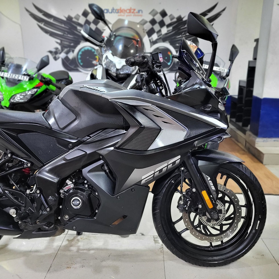 Thumbnail: Bajaj RS200