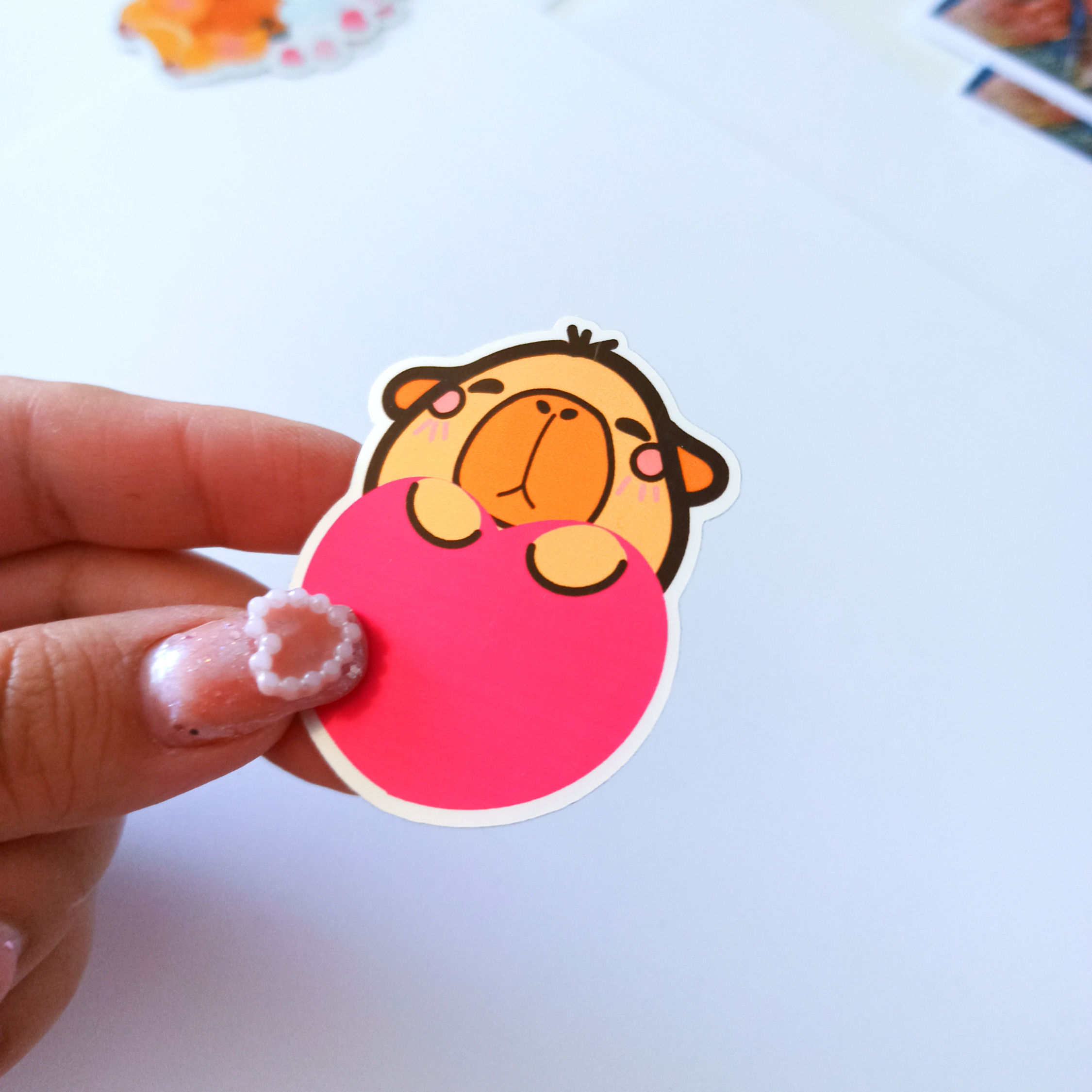 Kapibara "moki" metalik hologram etiket