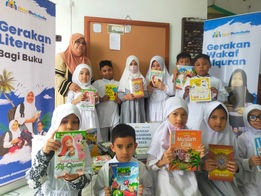 TPQ Al Kautsar Bogor Apresiasi Gerakan Wakaf Alquran dan Buku