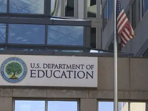 학자금 상환 불이행자 400만명 대상 직장 임금 압류 순차별 착수