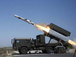 일본, 미국 토마호크 장착할 장사정 미사일 도입 개시... 대응능력 증대