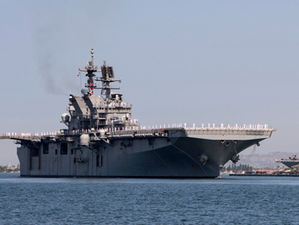 미국, 호르무즈 해협 봉쇄 작전에 군함 15척 투입