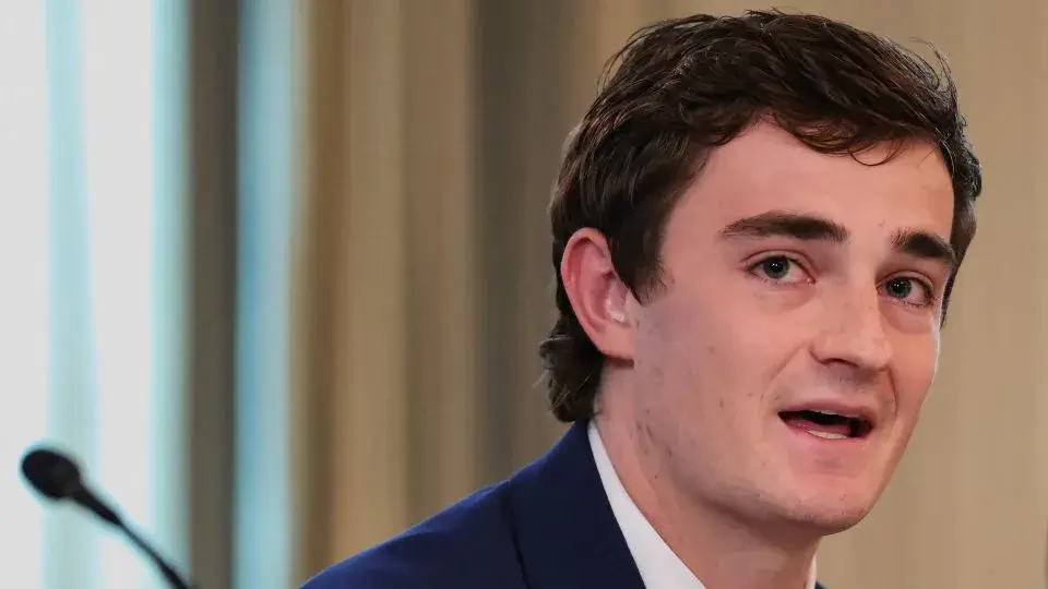 미국 정가 흔드는 미네소타 복지 금 10억 달러 빼돌린 소말리아 이민자 둘러싼 잡음 잇따라