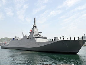 60년만에 무기수출 규제 폐지 일본, 한국 방산업 추월 박차