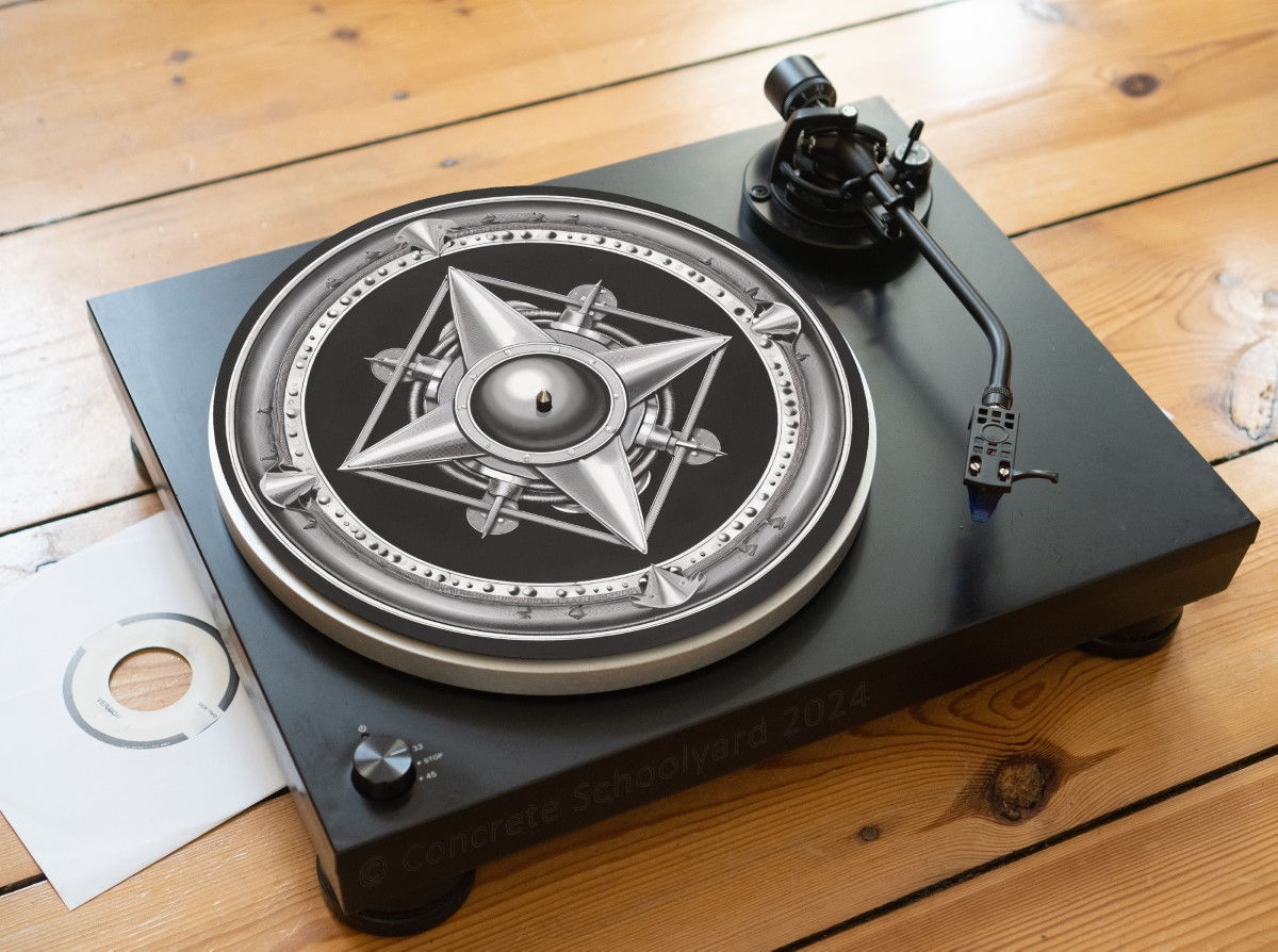 1980's Style Vintage Heavy Metal Graphic Felt Record Player Turntable Slipmat