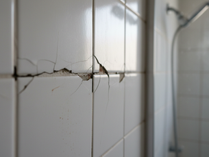 Fixing Leaking Shower Grout Made Simple: Shower Grout Repair Tips