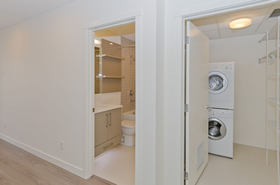 Thumbnail: KENSINGTON 2 bed / 2 bath