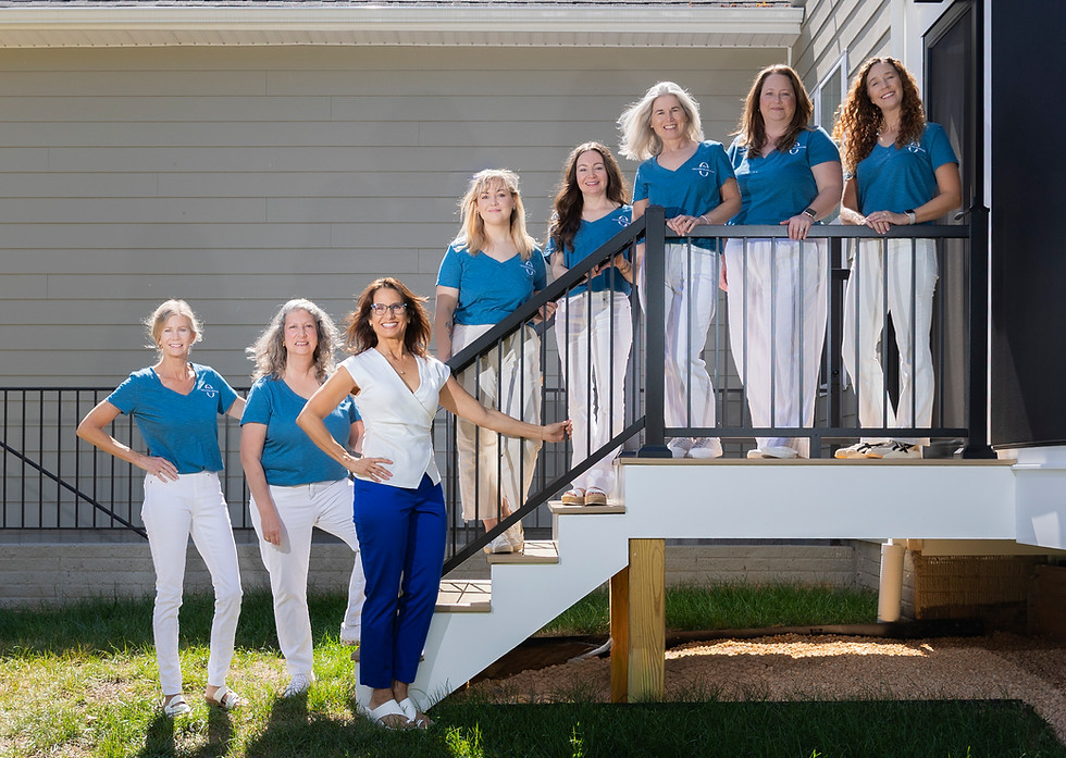 The Organizing Mentors' team of certified move management specialists.