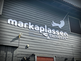 Skilt for Markaplassen Barnehage