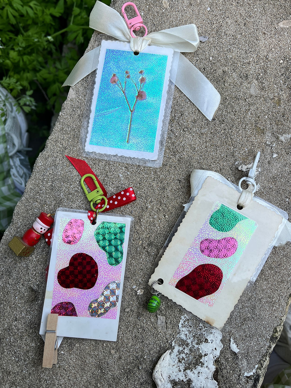 Thumbnail: Stranger’s Memories Vintage Charm (double sided)