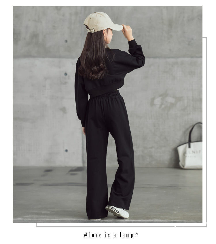 Miniature : Ensemble de vêtements pour adolescentes printemps-automne 2024 .