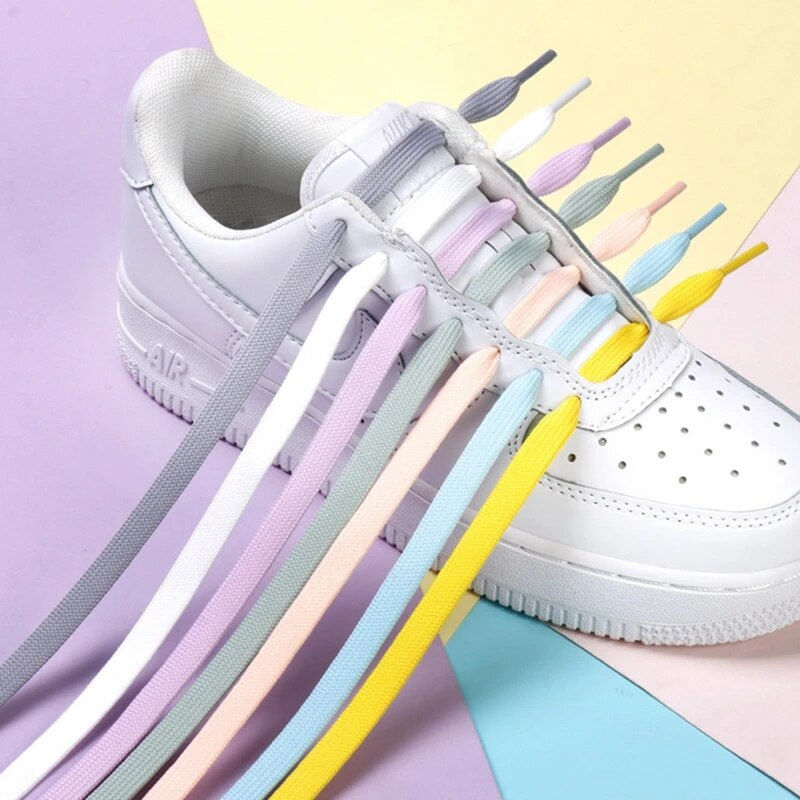 Miniature : 1 paire de baskets lacets chaussures accessoires