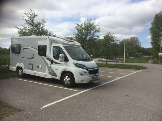 Illegally Parked But Will The Police Drive 5km To Check?