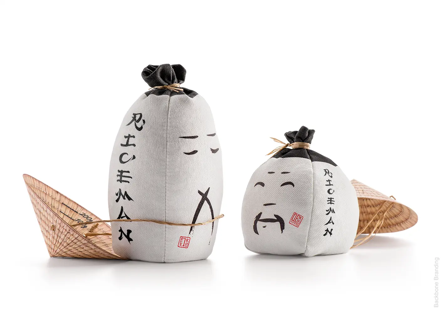 RICEMAN – Thiết kế bao bì gạo đầy sáng tạo của Backbone Branding