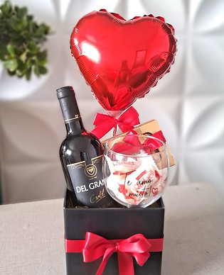 cestas com vinho.jpg