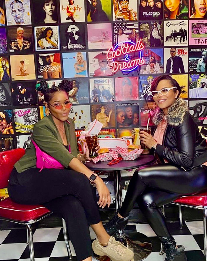 Gurl Mobb Museum content room 4