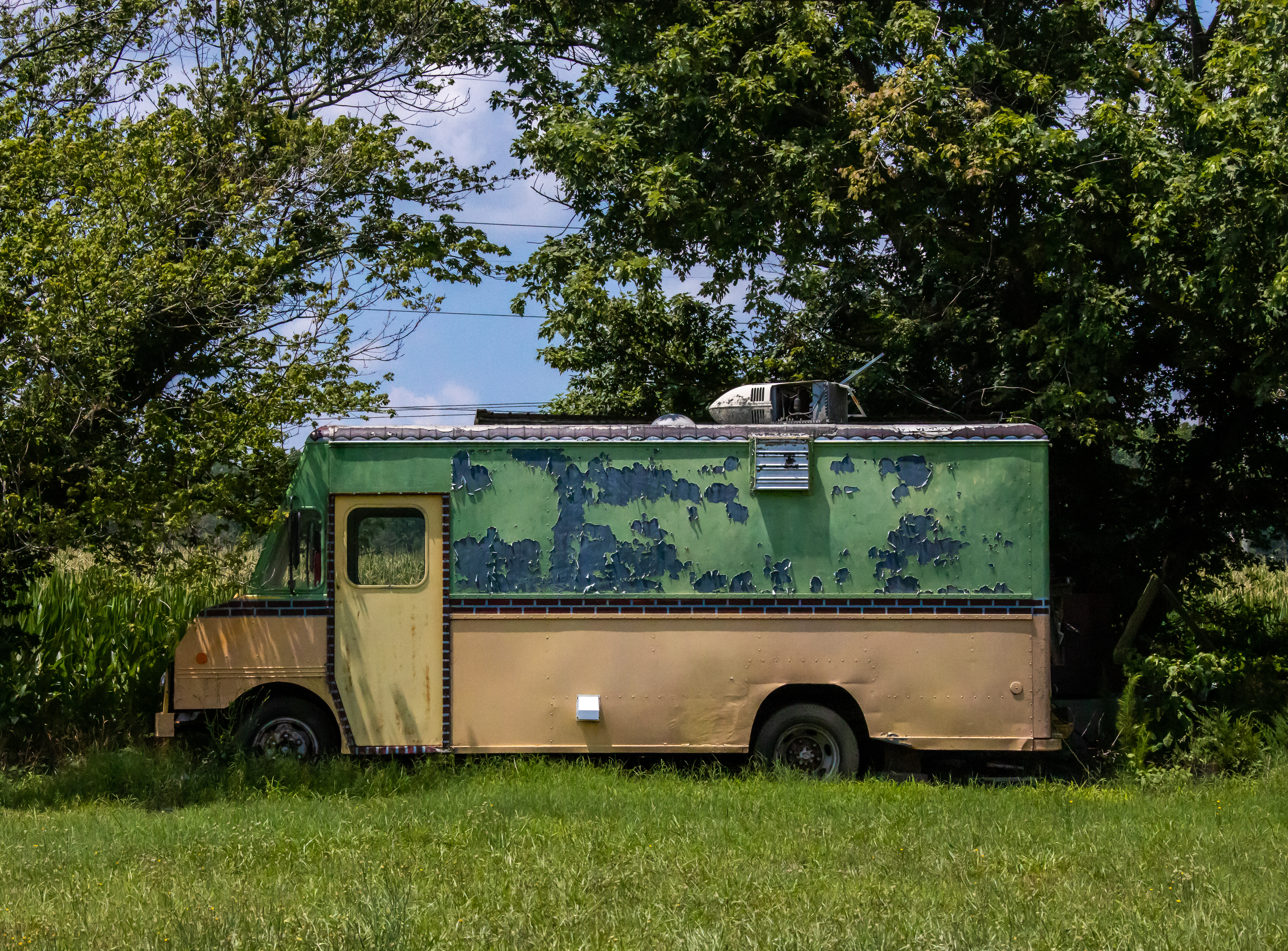 ABANDONED LUNCHEONETTE