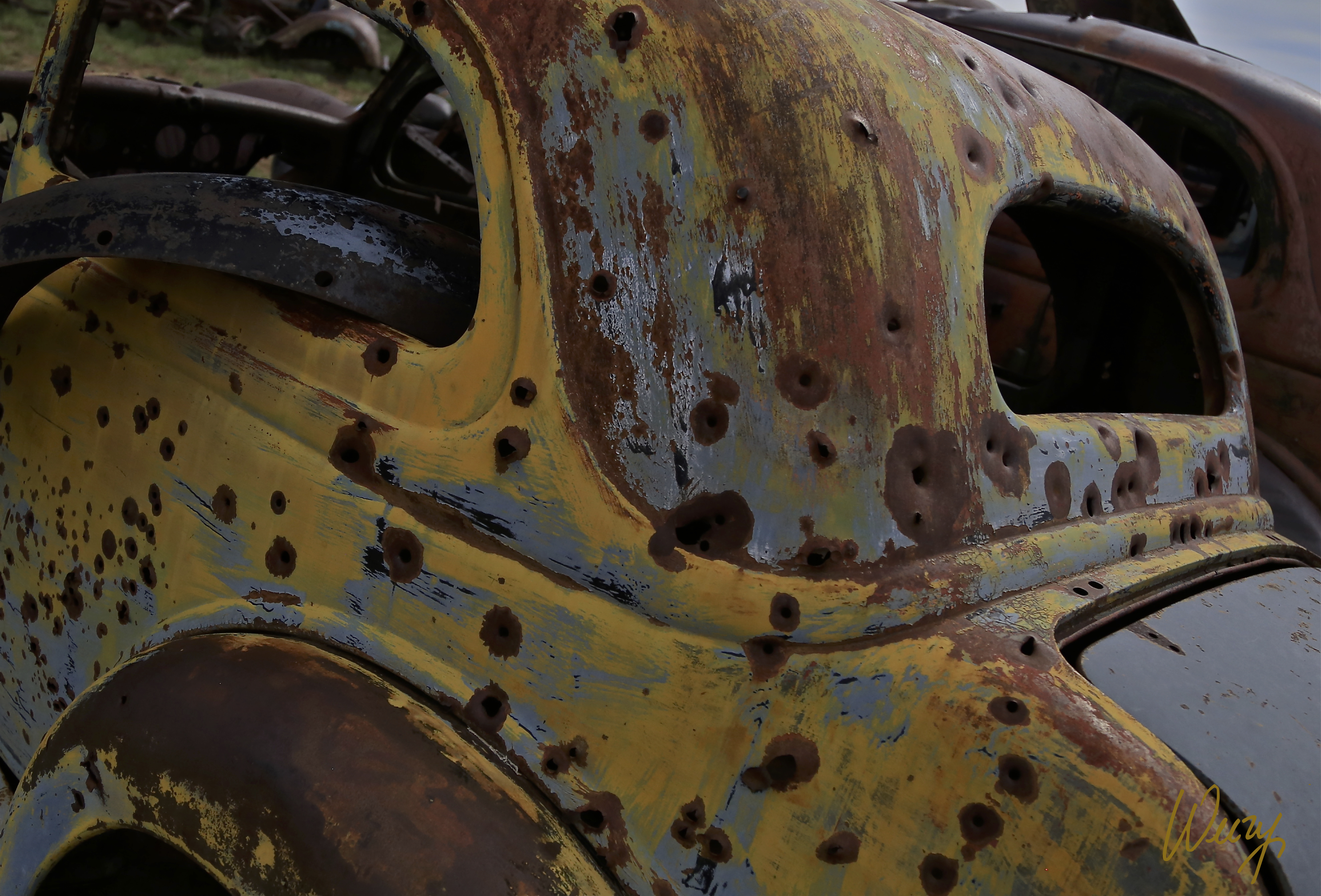 CLYDE'S CAR